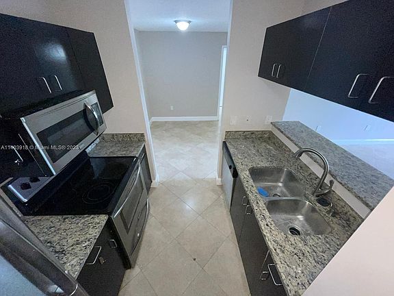 4th image of 1739 Village Blvd APT 106