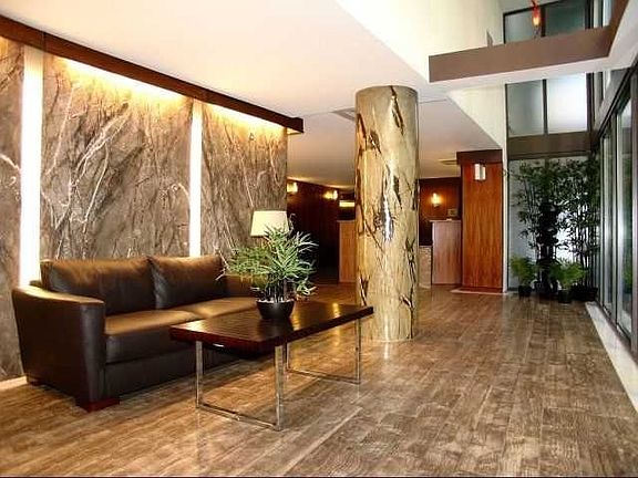 5th image of 673 W Wayman St #1701