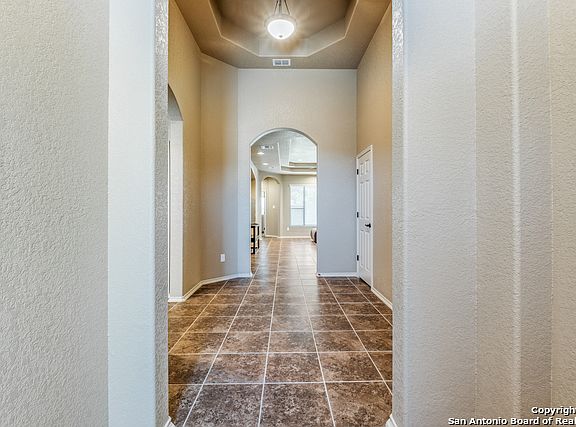 5th image of 1406 Kingbird Ct