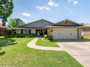 3249 Willow Bnd, Bedford, TX 76021