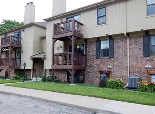 5651 SW Foxcroft Cir S APT 3, Topeka, KS 66614