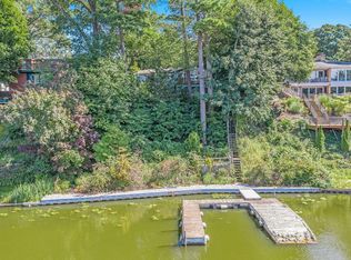 428 Ruddiman Dr, Muskegon, MI 49445