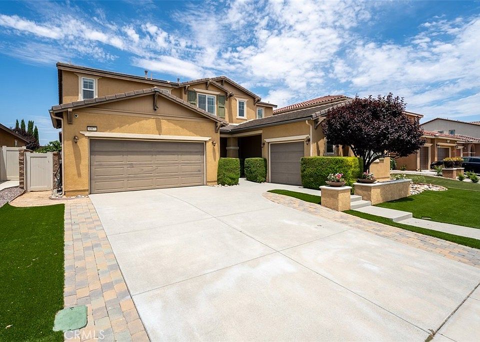 1st image of 30872 Windflower Ln