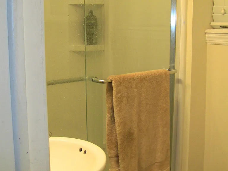 1822 Mary St #2 — Photo 8