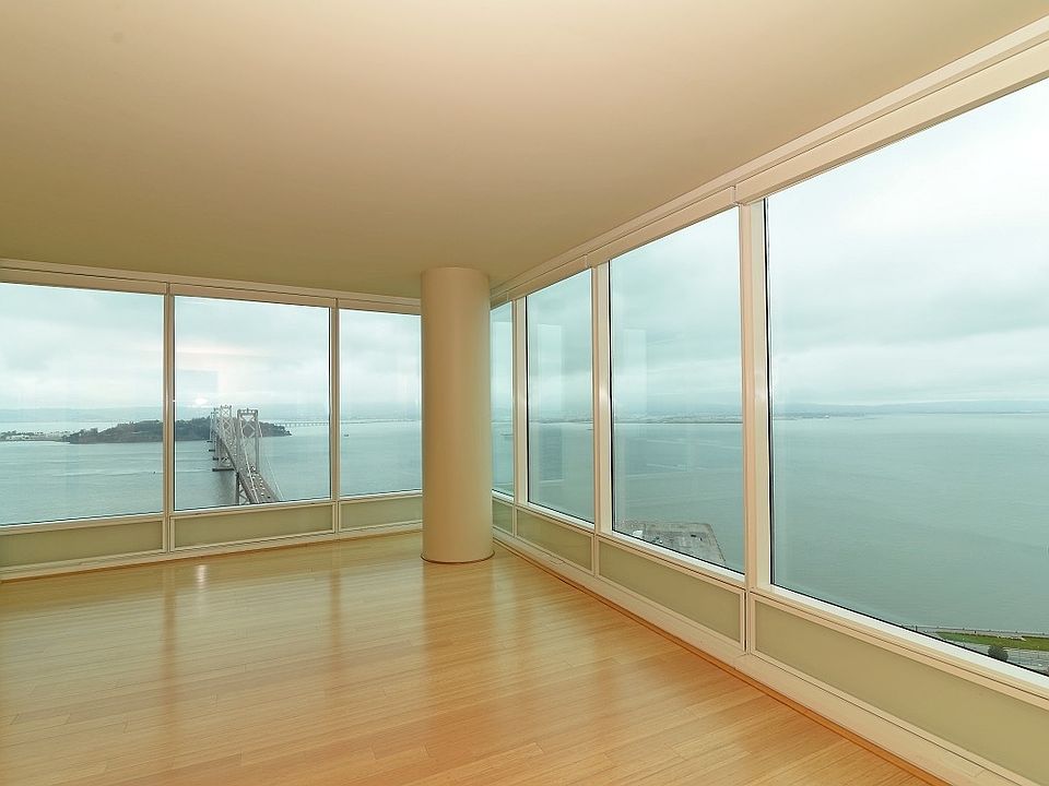 1st image of 425 1st St Unit 4002