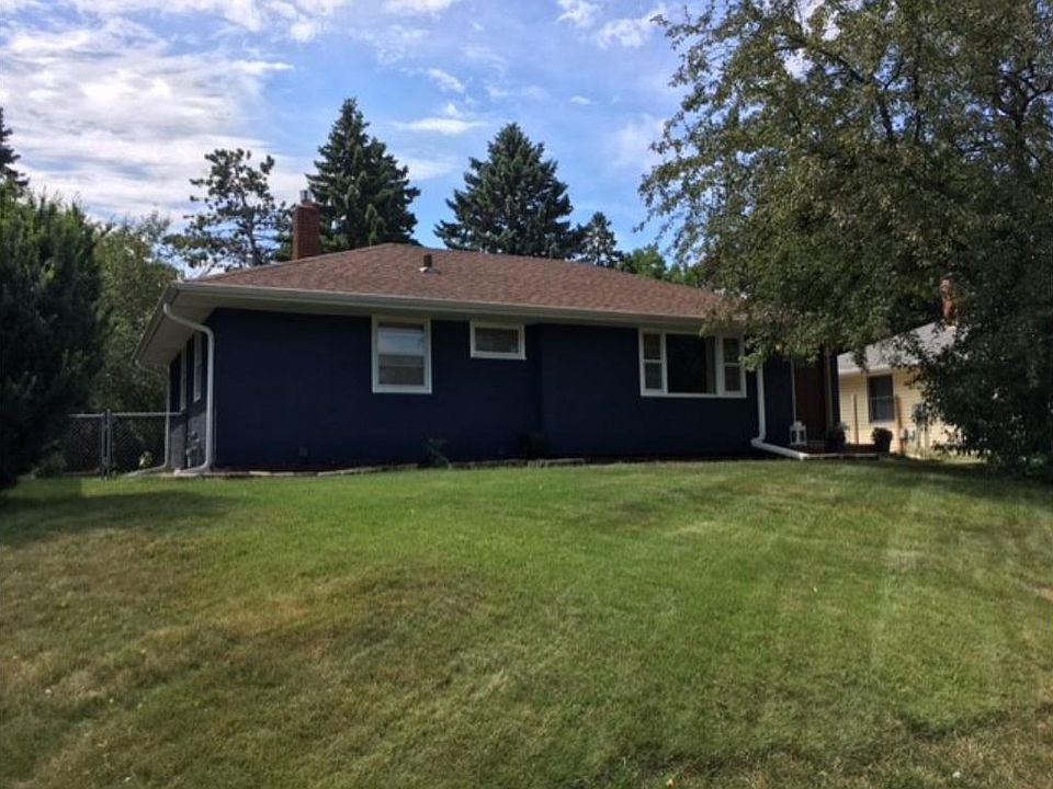 1st image of 544 California Ave E