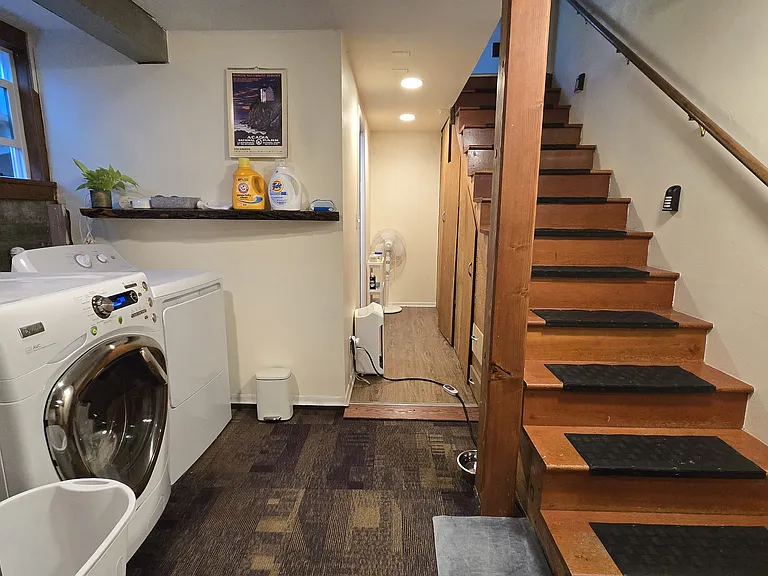 6345 40th Ave SW — Photo 16