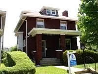 1164 Jancey St photo 1