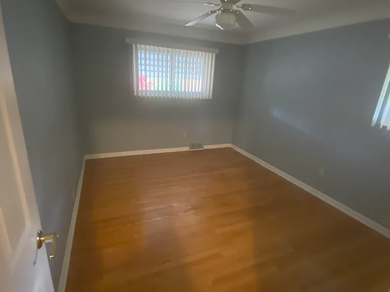 28137 Aline Dr — Photo 15