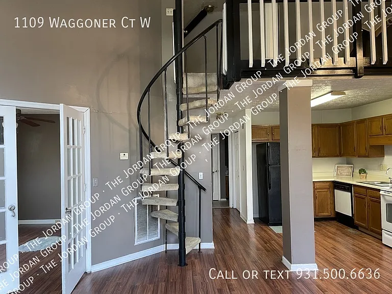 1109 Waggoner Ct W — Photo 6