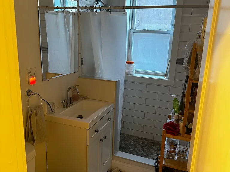 1193 Commonwealth Ave #9 — Photo 18