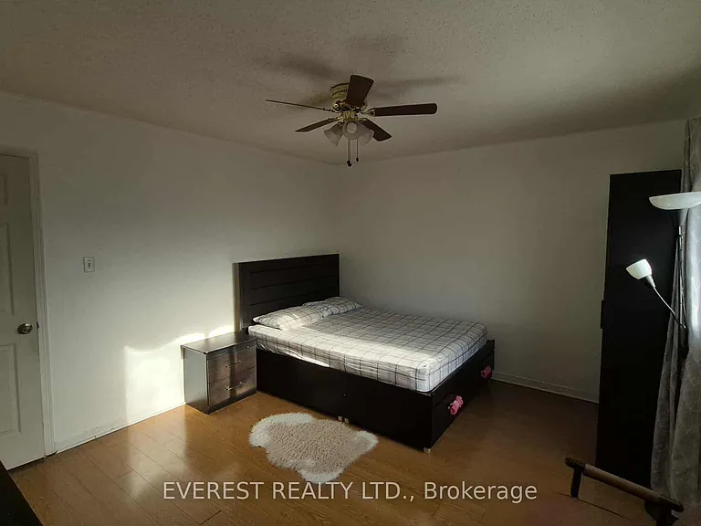 124 Desert Sand Dr — Photo 10