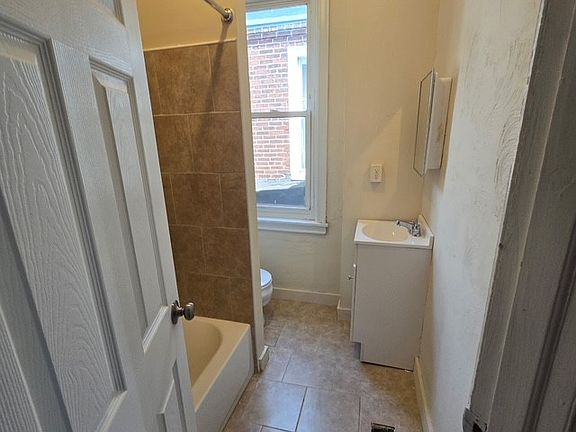 3rd image of 4432 N 19th St