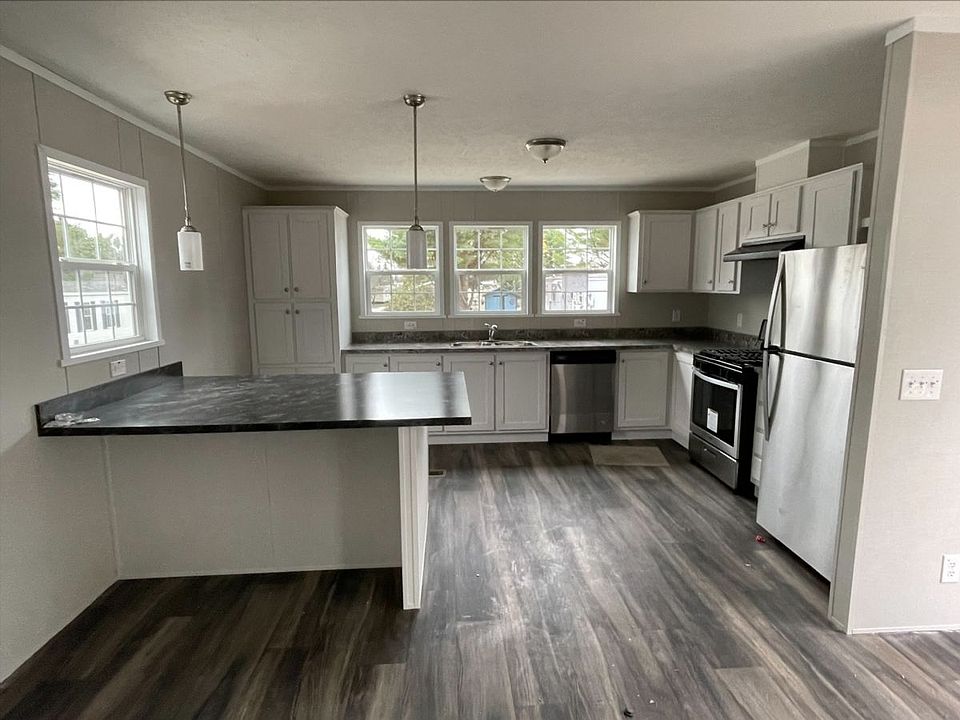1st image of 2801 Thielman St Lot 123