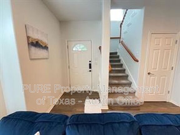 3rd image of 205A College St