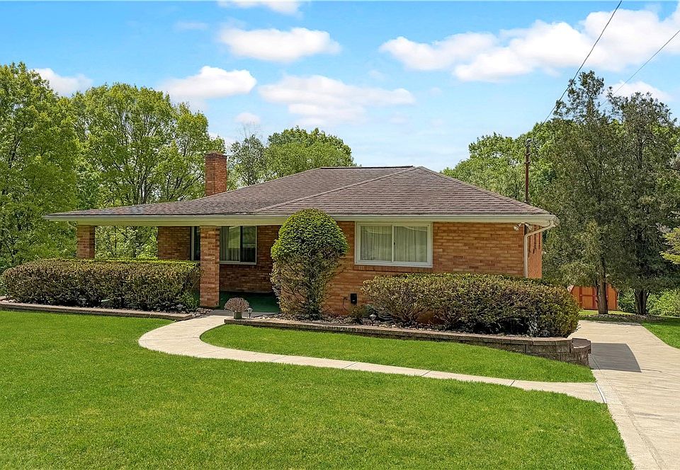 1st image of 39 Greenview Dr