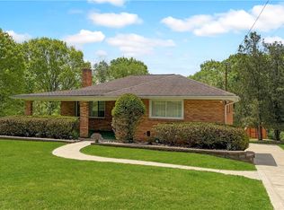 39 Greenview Dr, Mc Kees Rocks, PA 15136