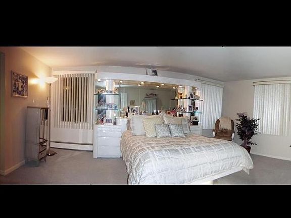 5th image of 2 Barker Ct