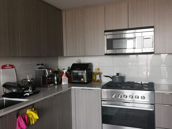 4th image of 1401 Hunter St #1804