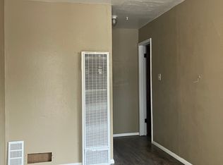 246 Estancia Dr NW APT B, Albuquerque, NM 87105