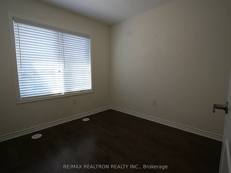 66 Casely Ave — Photo 15