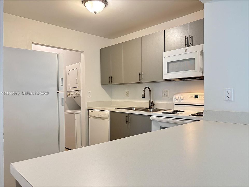 1st image of 9703 Hammocks Blvd #212