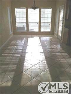 3rd image of 14115 Sherwood Ln