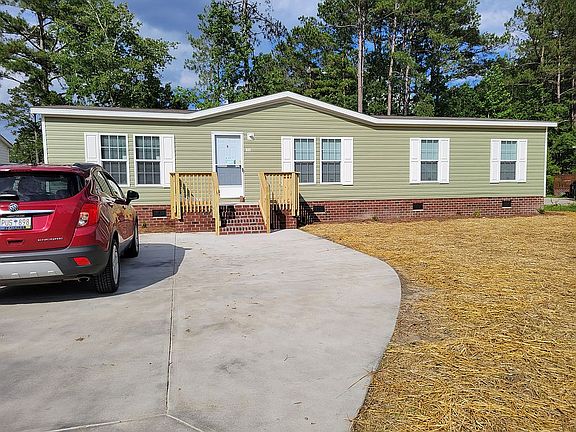 4th image of 831 Watson Ave