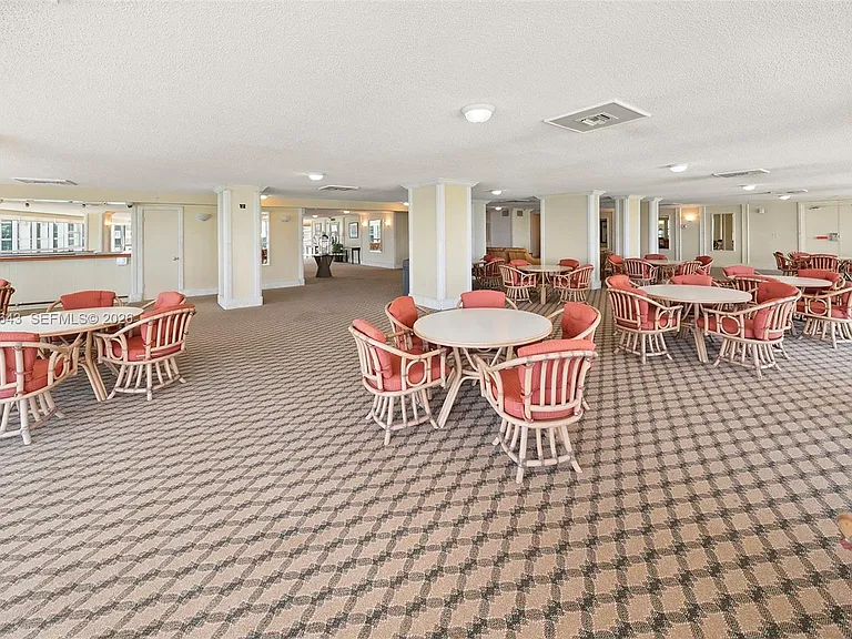 600 Grapetree Dr #3BS — Photo 82