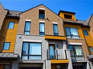 15 Kenneth Wood Cres, Toronto, ON
