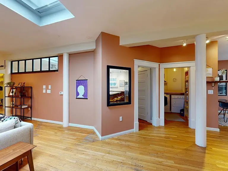 738 Wealthy St SE #2 — Photo 9