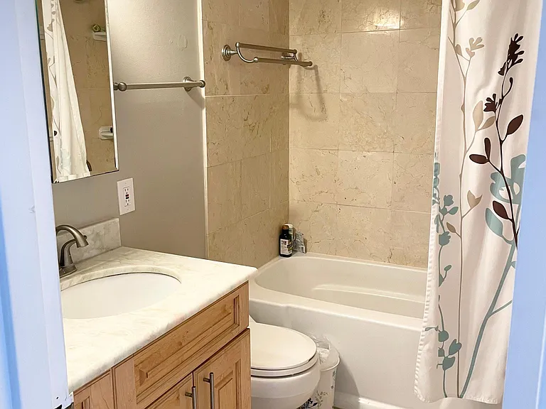 8315 N Brook Ln — Photo 13
