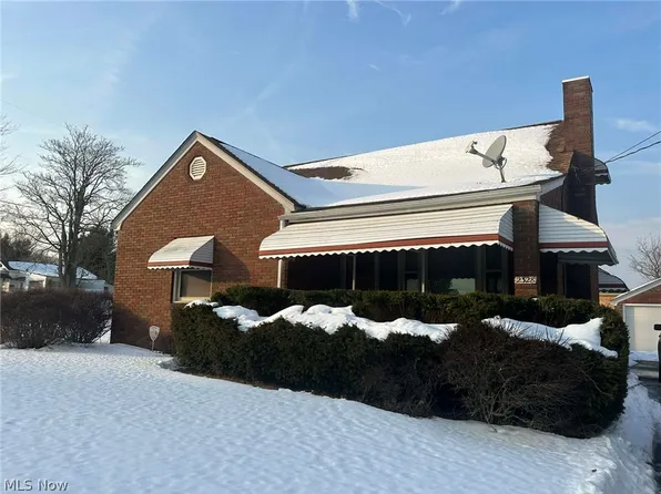 2328 Connecticut Ave, Youngstown, OH 44509