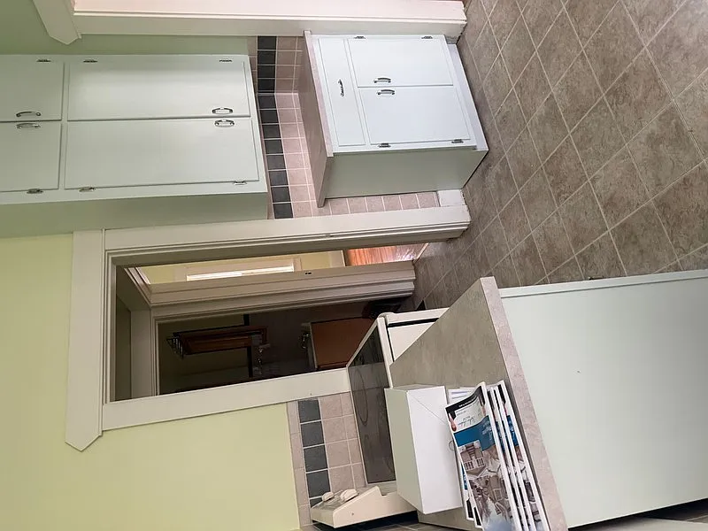 2 bed, 1.0 bath, 1100 sqft, $1,600 — Photo 3