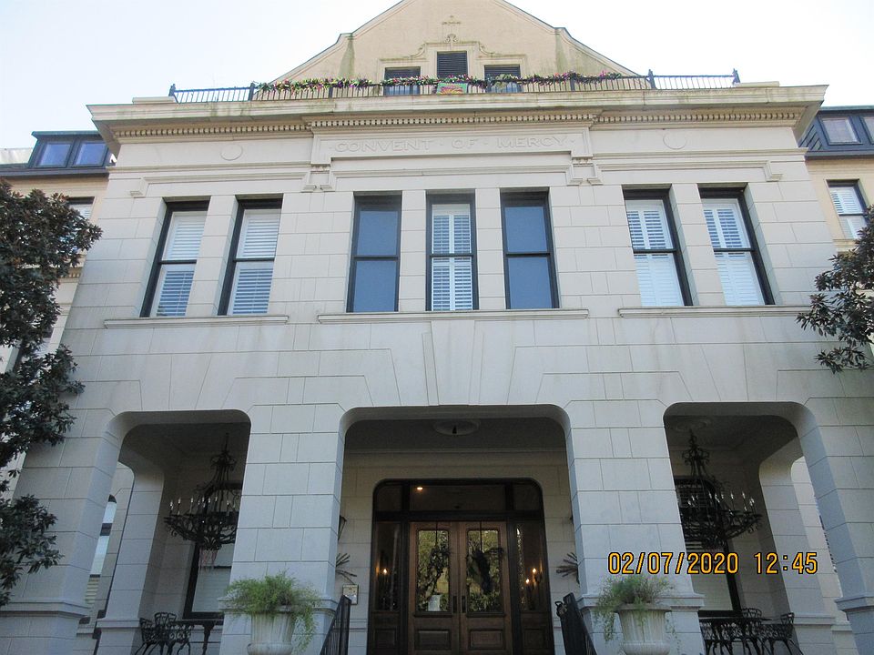 ST. FRANCIS CONDOMINIUMS