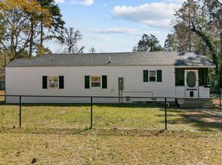 405 McKinnon St, Hamlet, NC 28345