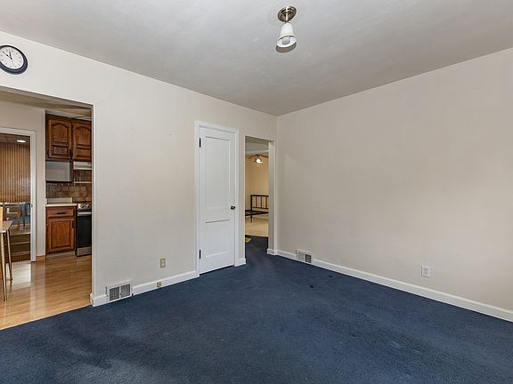 2nd image of 1517 W 38th St