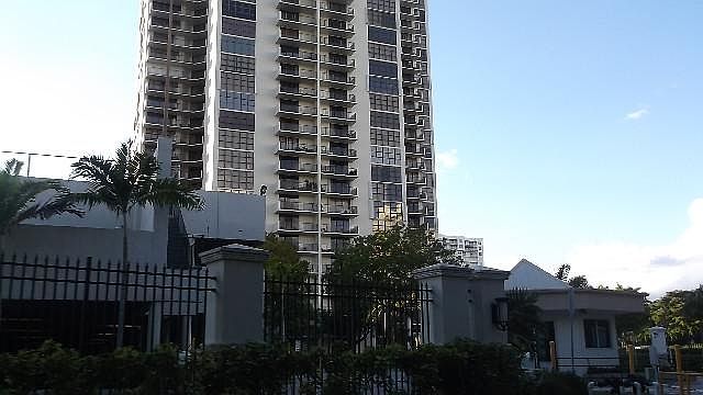 1st image of 18181 NE 31st Ct APT 210