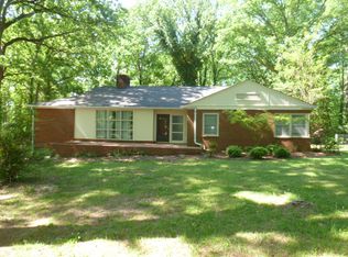 917 Forest Dr, Lancaster, SC 29720