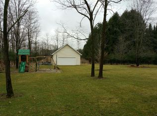 93 Foleys Grade, Lowell, MI 49331