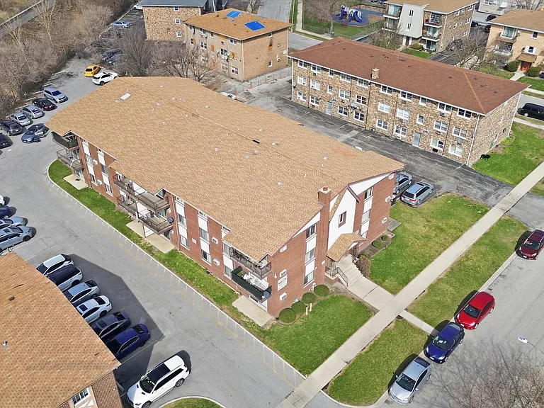 9940 Nottingham Ave #302 — Photo 34