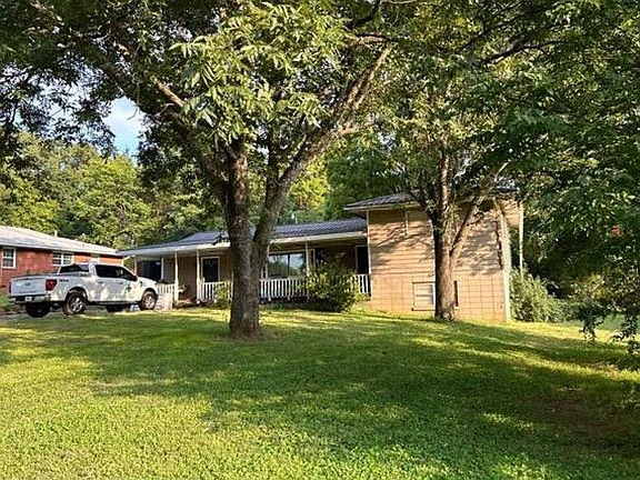 2nd image of 7 Wayne Ave SE