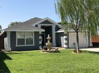 913 S Allen Ave, Monahans, TX 79756