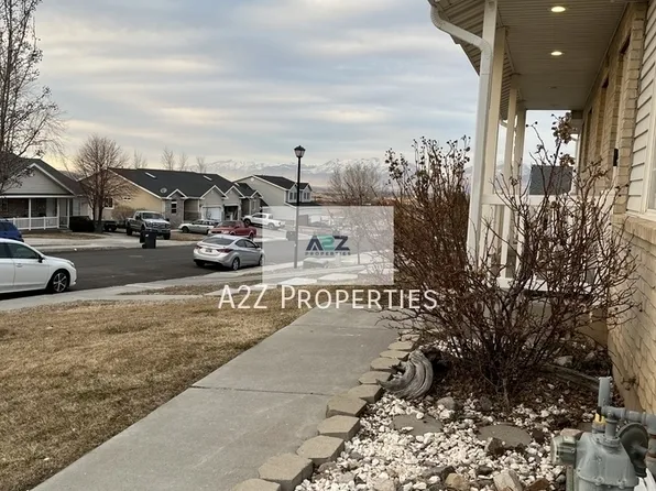 358 N Peach St, Santaquin, UT 84655