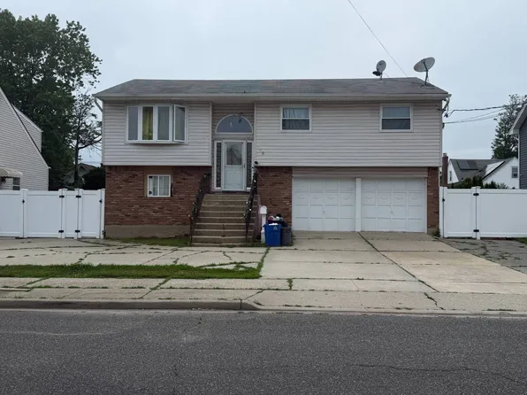 189 Elizabeth Ave, Oceanside, NY 11572