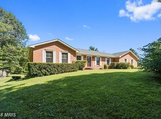3833 Sage Rd, Delaplane, VA 20144