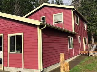 31721 Pedro Gulch Rd, Gold Beach, OR 97444