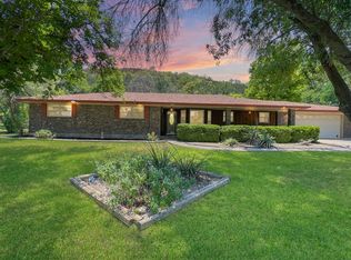 1004 Monroe Dr, Kerrville, TX 78028