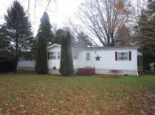 6465 Severance Rd, Decker, MI 48426