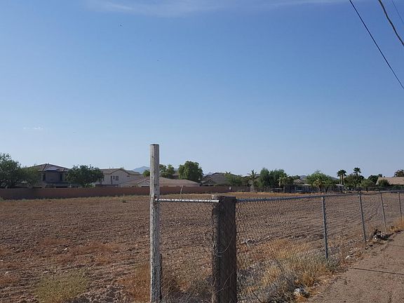 4th image of 17507 W Yuma Rd